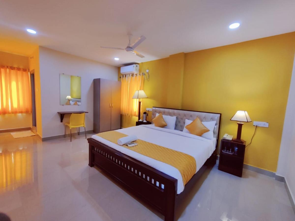 Hotel Prime Classic Шамшабад Экстерьер фото