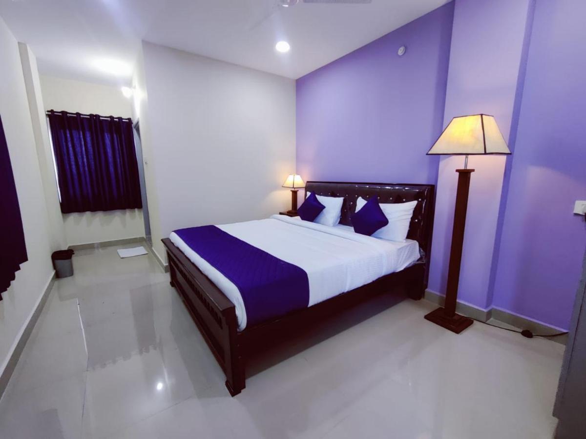 Hotel Prime Classic Шамшабад Экстерьер фото