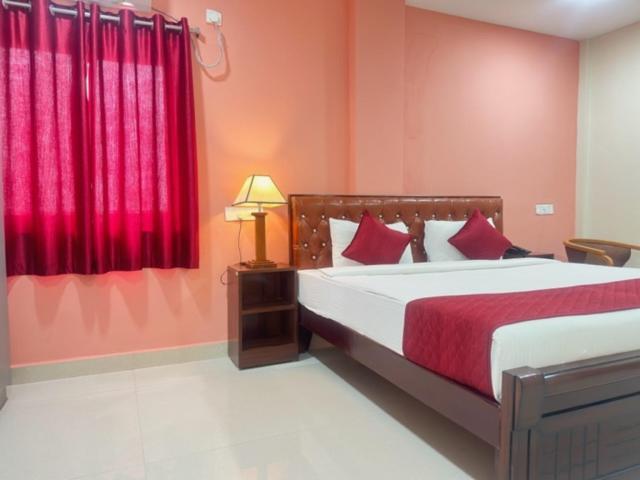 Hotel Prime Classic Шамшабад Экстерьер фото