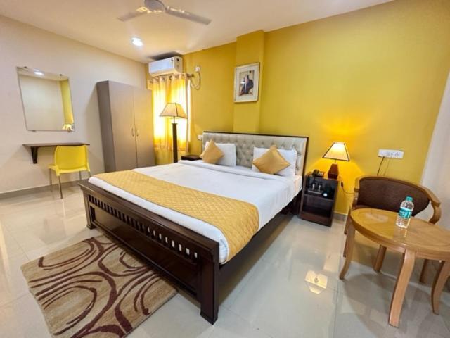 Hotel Prime Classic Шамшабад Экстерьер фото
